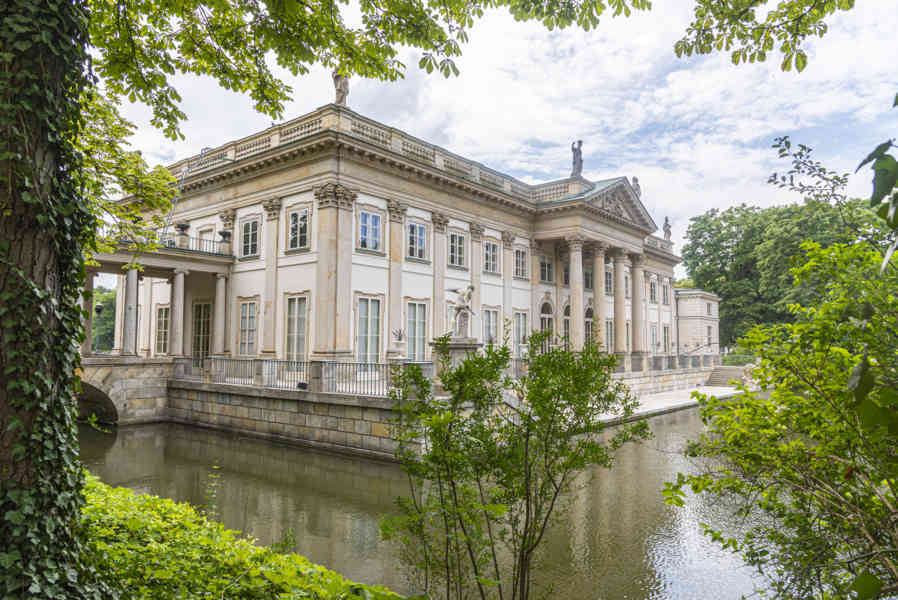 Polonia - Varsovia 206 - palacio Lazienki.jpg